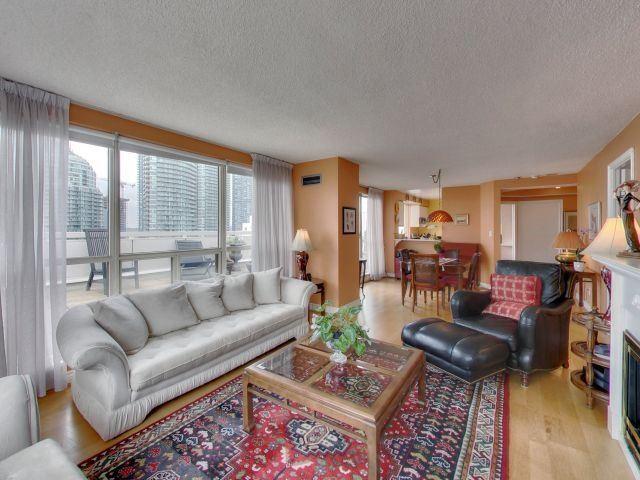 PH1503 - 2267 Lake Shore Blvd W, Condo with 1 bedrooms, 2 bathrooms and 1 parking in Etobicoke ON | Image 4