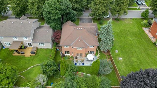 61 Kenwoods Cir, House detached with 6 bedrooms, 3 bathrooms and 4 parking in Kingston ON | Image 31