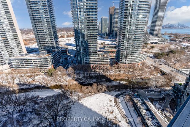 2205 - 15 Legion Rd, Condo with 1 bedrooms, 1 bathrooms and 2 parking in Etobicoke ON | Image 15