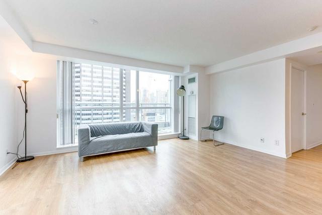 PH03 - 96 St Patrick St, Condo with 2 bedrooms, 2 bathrooms and 1 parking in Toronto ON | Image 3