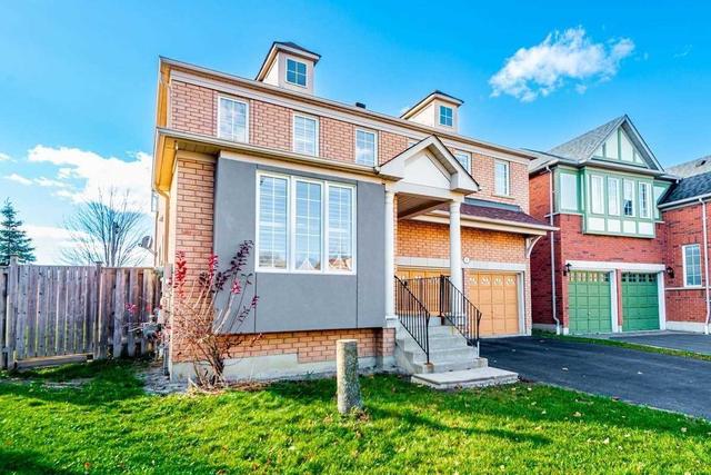 9 Kavanaugh Crt, House detached with 4 bedrooms, 3 bathrooms and 4 parking in Ajax ON | Image 3