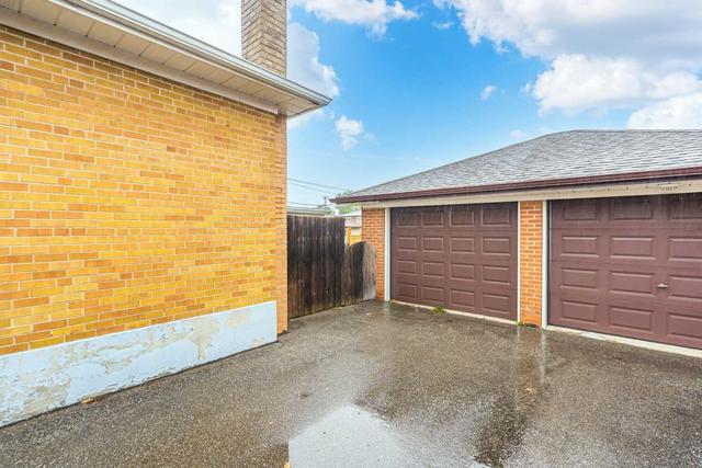 MAIN - 29 Telco Cres, House semidetached with 3 bedrooms, 1 bathrooms and 1 parking in North York ON | Image 13