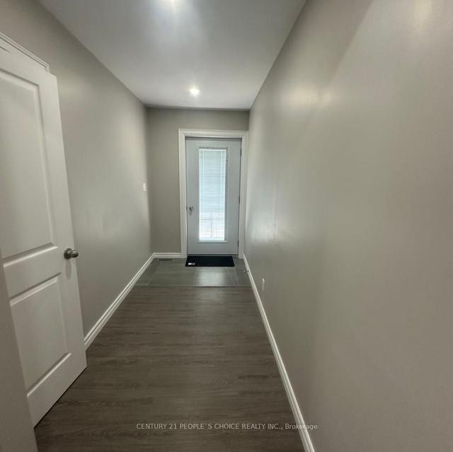 UNIT-2 - 199 Avondale Blvd, House semidetached with 3 bedrooms, 2 bathrooms and 2 parking in Brampton ON | Image 16