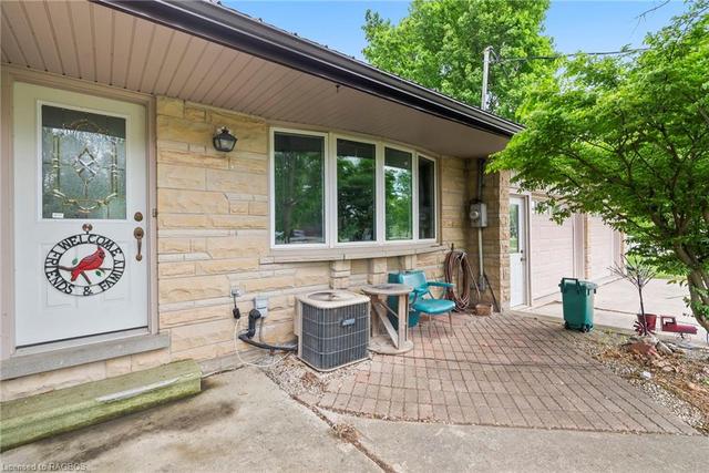109 Mcgivern St, House detached with 3 bedrooms, 2 bathrooms and 11 parking in Mapleton ON | Image 2