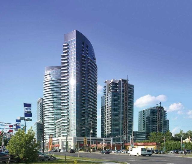 PH16 - 7161 Yonge St, Condo with 3 bedrooms, 2 bathrooms and 1 parking in Thornhill ON | Image 1