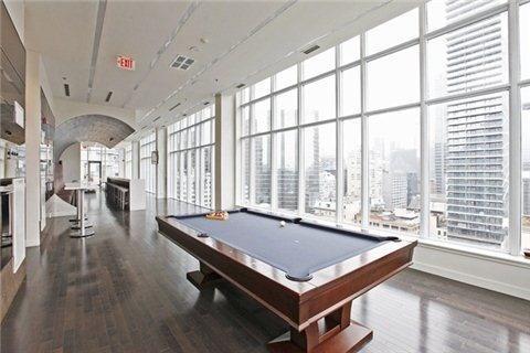 PH20 - 21 Nelson St, Condo with 1 bedrooms, 2 bathrooms and 1 parking in Toronto ON | Image 12