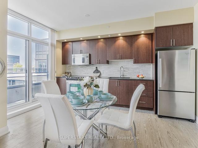 PH16 - 372 Highway 7, Condo with 3 bedrooms, 3 bathrooms and 1 parking in Richmond Hill ON | Image 23