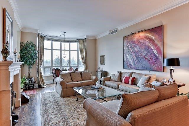 PH1 - 7071 Bayview Ave, Condo with 2 bedrooms, 3 bathrooms and 2 parking in Thornhill ON | Image 5