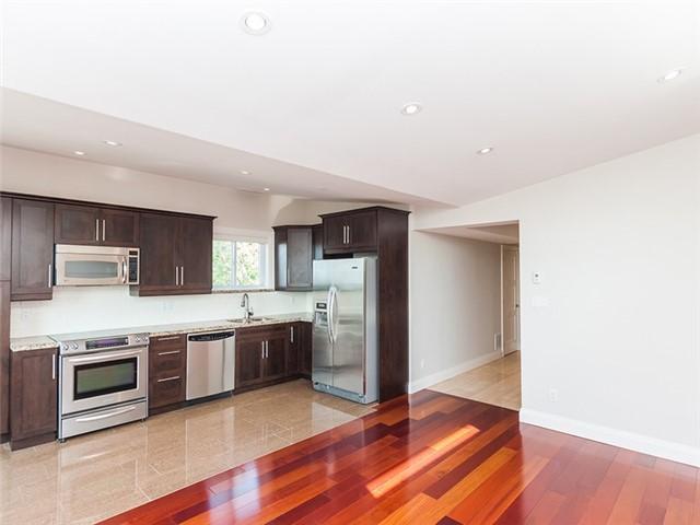 PH1 - 640 Davenport Rd, Condo with 2 bedrooms, 1 bathrooms and 1 parking in Toronto ON | Image 6