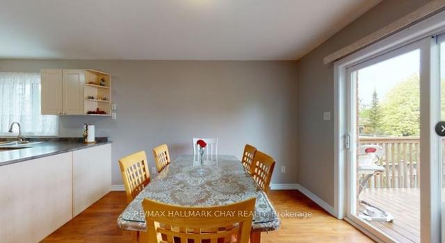 MAIN - 133 Monique Cres, House detached with 3 bedrooms, 2 bathrooms and 2 parking in Barrie ON | Image 18