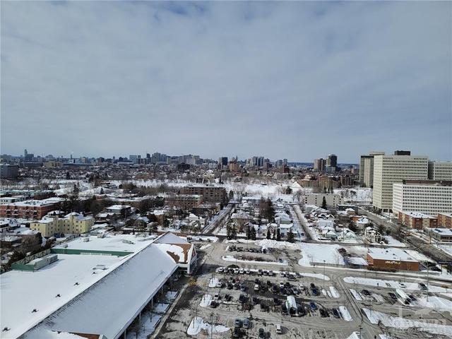 PH2 - 158 Mcarthur Ave, Condo with 2 bedrooms, 2 bathrooms and 1 parking in Vanier ON | Image 12