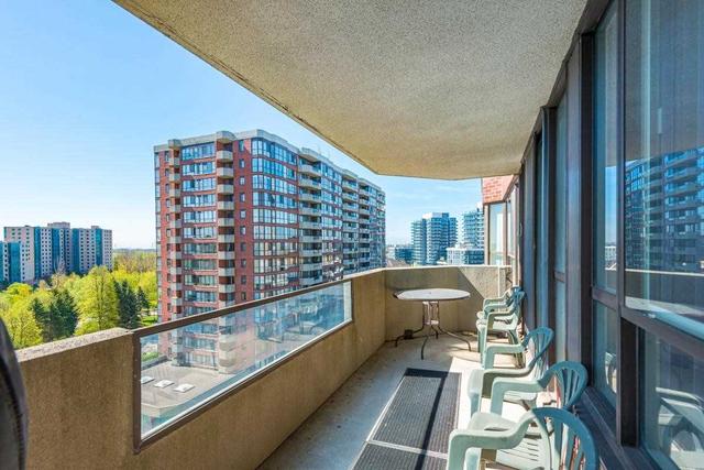 909 - 33 Weldrick Rd E, Condo with 2 bedrooms, 2 bathrooms and 1 parking in Richmond Hill ON | Image 13