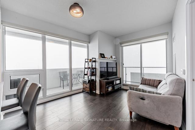 2309 - 2221 Yonge St, Condo with 2 bedrooms, 2 bathrooms and 1 parking in Toronto ON | Image 24