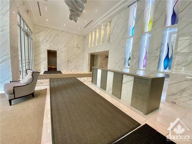 909 - 111 Champagne Ave S, Condo with 2 bedrooms, 2 bathrooms and 1 parking in Ottawa ON | Image 3