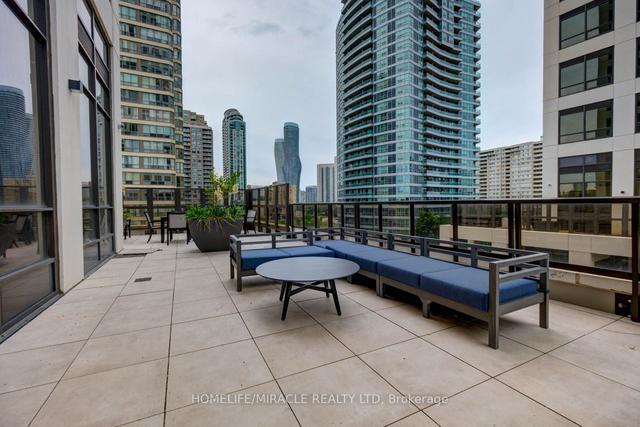 707 - 36 Elm Dr, Condo with 2 bedrooms, 3 bathrooms and 1 parking in Mississauga ON | Image 15