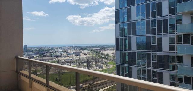 PH-15 - 5233 Dundas St W, Condo with 2 bedrooms, 2 bathrooms and 2 parking in Etobicoke ON | Image 13