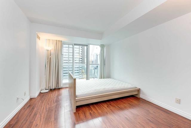 PH03 - 96 St Patrick St, Condo with 2 bedrooms, 2 bathrooms and 1 parking in Toronto ON | Image 11