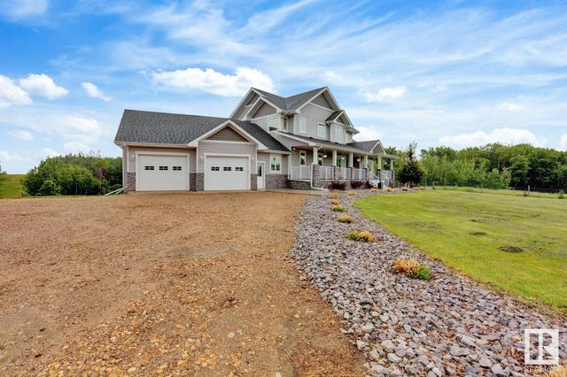 56429a Rge Rd 240, House detached with 6 bedrooms, 4 bathrooms and null parking in Sturgeon County AB | Image 2
