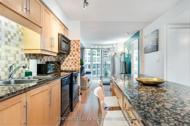 1008 - 20 Blue Jays Way, Condo with 1 bedrooms, 1 bathrooms and 1 parking in Toronto ON | Image 1