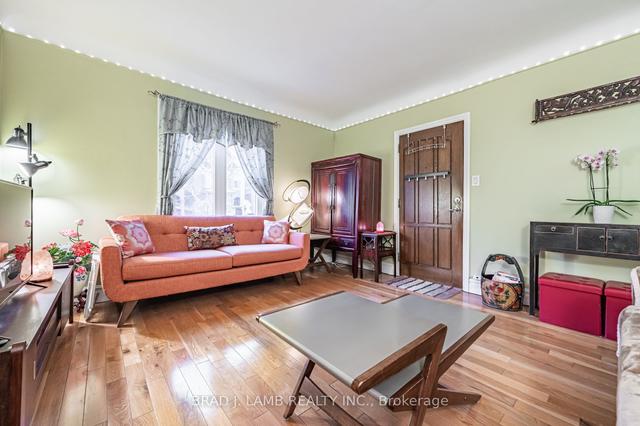 MAIN - 125 Cowan Ave, House semidetached with 1 bedrooms, 1 bathrooms and 0 parking in Toronto ON | Image 22