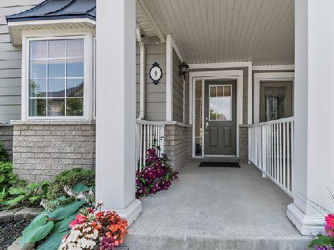 9 Ladywood Crt, House semidetached with 3 bedrooms, 4 bathrooms and 3 parking in Markham ON | Image 2