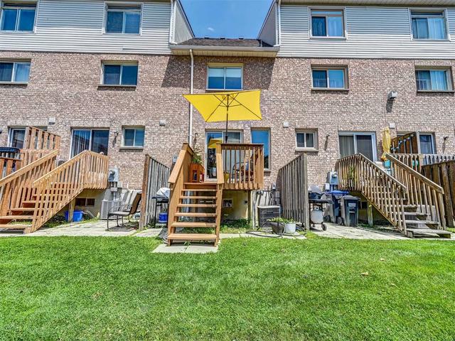 96 - 1050 Bristol Rd W, Townhouse with 2 bedrooms, 2 bathrooms and 2 parking in Mississauga ON | Image 30