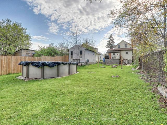 629 Oxford St, House detached with 3 bedrooms, 2 bathrooms and 2 parking in Oshawa ON | Image 28