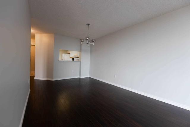 PH208 - 7440 Bathurst St, Condo with 2 bedrooms, 2 bathrooms and 1 parking in Thornhill ON | Image 3