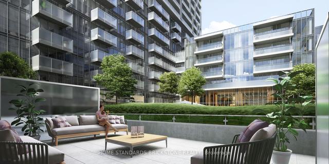 1011 - 8 Olympic Gdn Dr, Condo with 2 bedrooms, 2 bathrooms and 1 parking in Toronto ON | Image 11