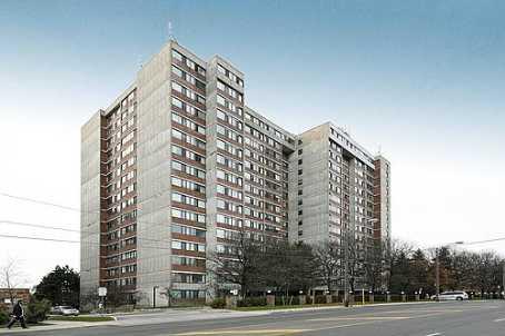 PH1 - 3000 Bathurst St, Condo with 3 bedrooms, 4 bathrooms and 2 parking in North York ON | Image 1