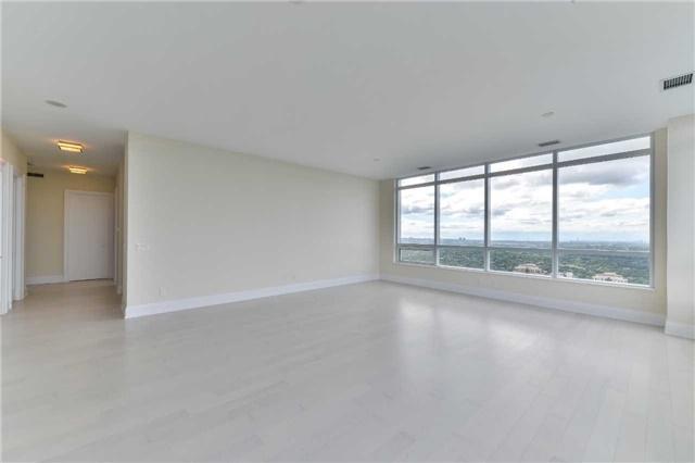 PH16 - 5 Sheppard Ave W, Condo with 3 bedrooms, 3 bathrooms and 2 parking in Toronto ON | Image 3