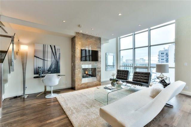PH-1518 - 36 Blue Jays Way, Condo with 2 bedrooms, 3 bathrooms and 2 parking in Toronto ON | Image 5