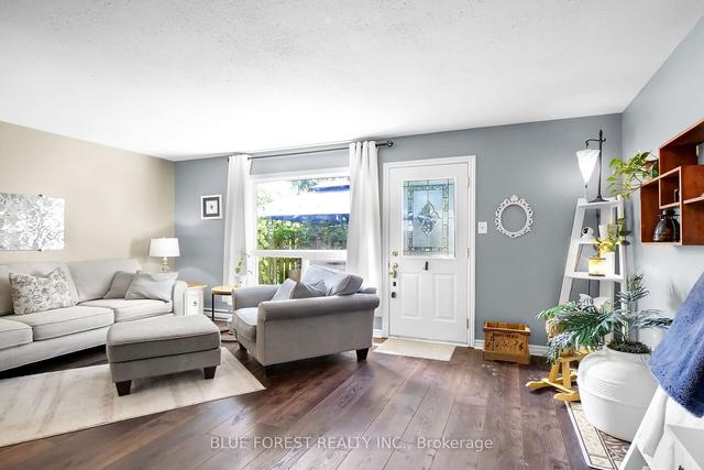 52 - 166 Southdale Rd W, Townhouse with 2 bedrooms, 2 bathrooms and 1 parking in London ON | Image 2