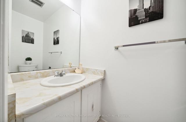 6 - 3000 Midland Ave, Townhouse with 3 bedrooms, 3 bathrooms and 2 parking in Toronto ON | Image 14