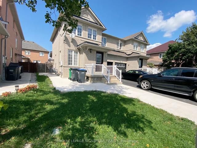 MAIN - 132 Starhill Cres, House semidetached with 3 bedrooms, 2 bathrooms and 2 parking in Brampton ON | Image 1