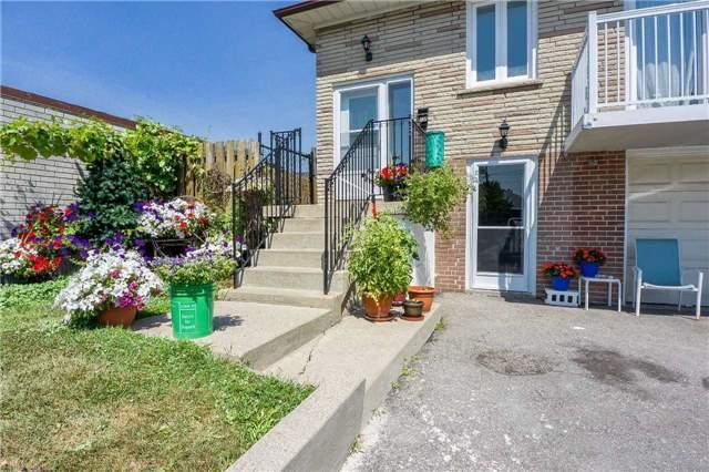 MAIN - 132 Grandravine Dr, House semidetached with 3 bedrooms, 1 bathrooms and 2 parking in North York ON | Image 15