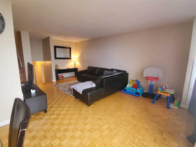 PH-19 - 11 Wincott Dr, Condo with 2 bedrooms, 1 bathrooms and 1 parking in Etobicoke ON | Image 24