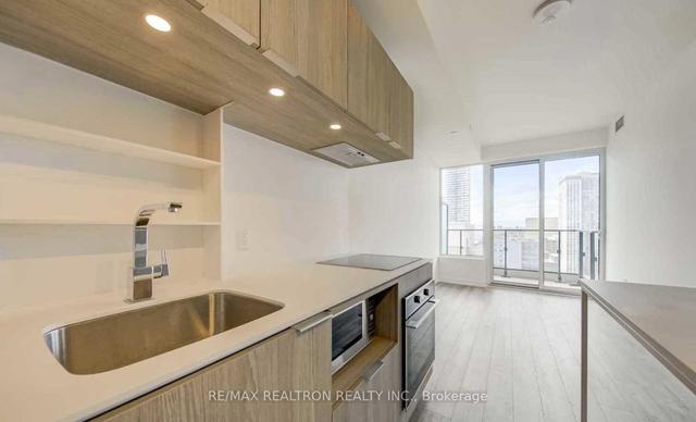 PH16 - 77 Shuter St, Condo with 1 bedrooms, 1 bathrooms and 0 parking in Toronto ON | Image 6