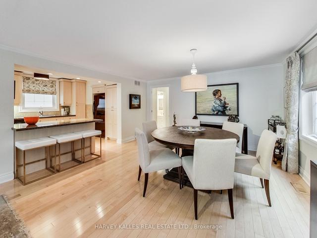 9 Highbourne Rd, House detached with 5 bedrooms, 7 bathrooms and 3 parking in Toronto ON | Image 2