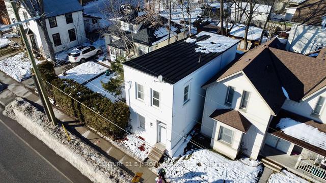 44 Coldwater Rd W, House detached with 3 bedrooms, 2 bathrooms and 1 parking in Orillia ON | Image 12