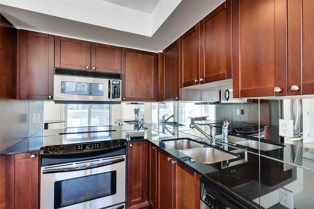 PH14 - 230 King St E, Condo with 2 bedrooms, 2 bathrooms and 1 parking in Toronto ON | Image 2