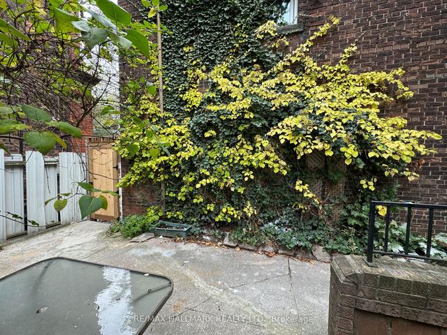 MAIN - 3 Beatrice St, House attached with 2 bedrooms, 1 bathrooms and 0 parking in Toronto ON | Image 2