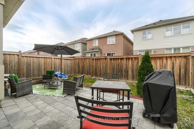 MAIN - 13 Miracle Trail, House detached with 3 bedrooms, 3 bathrooms and 2 parking in Brampton ON | Image 25