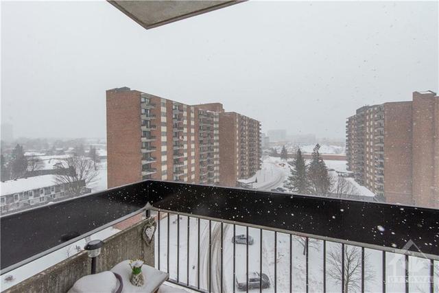 909 - 1505 Baseline Rd, Condo with 3 bedrooms, 2 bathrooms and 2 parking in Ottawa ON | Image 30