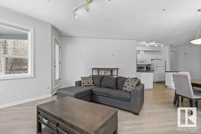 304 - 10011 110 St Nw, Condo with 2 bedrooms, 2 bathrooms and 1 parking in Edmonton AB | Image 23