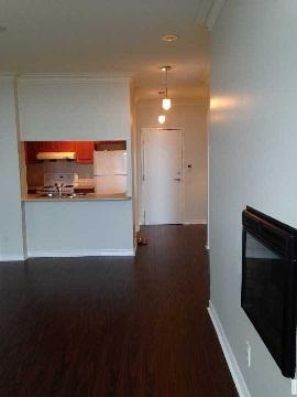 PH20 - 8 Mondeo Dr, Condo with 2 bedrooms, 2 bathrooms and 1 parking in Scarborough ON | Image 2