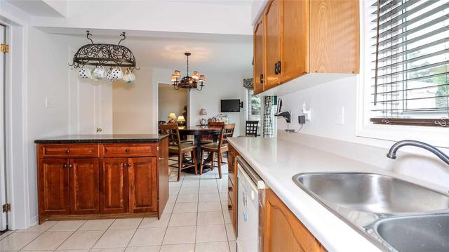 90 Brown St, House detached with 4 bedrooms, 3 bathrooms and 2 parking in Barrie ON | Image 13
