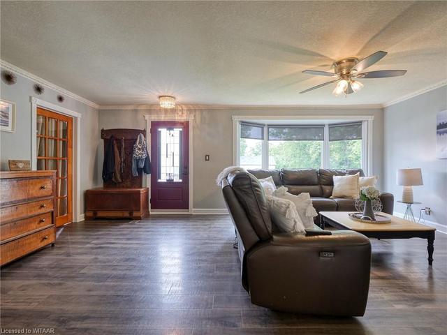 584566 Beachville Rd, House semidetached with 3 bedrooms, 1 bathrooms and 4 parking in Beachville ON | Image 9