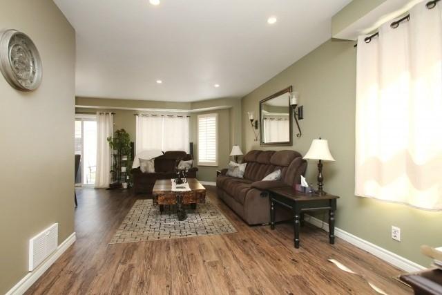 90 Brockman Cres, House detached with 4 bedrooms, 3 bathrooms and 5 parking in Ajax ON | Image 26