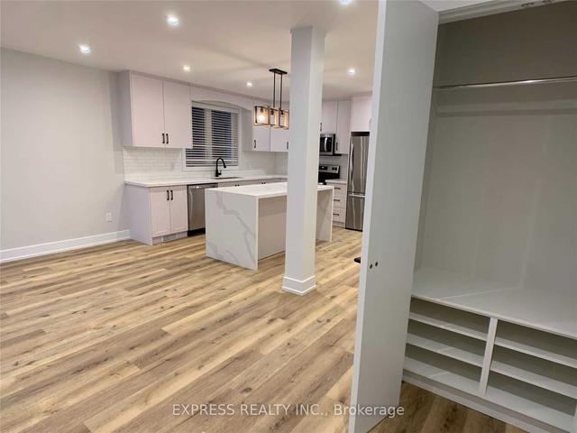 MAIN - 1334 Avenue Rd, House detached with 2 bedrooms, 2 bathrooms and 1 parking in Toronto ON | Image 9